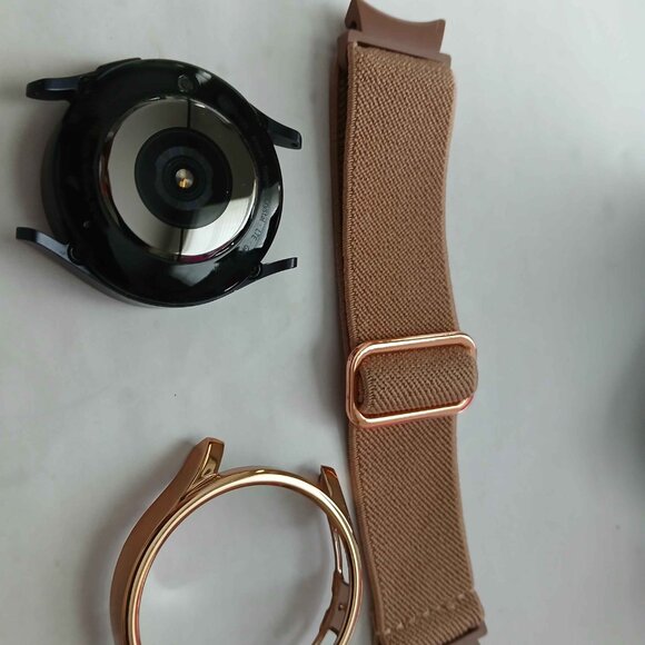 Samsung Galaxy Watch 6 40mm (SM-R935U) Preowned Mint condition - Picture 3 of 6